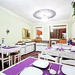 مودرن سلطان 3*