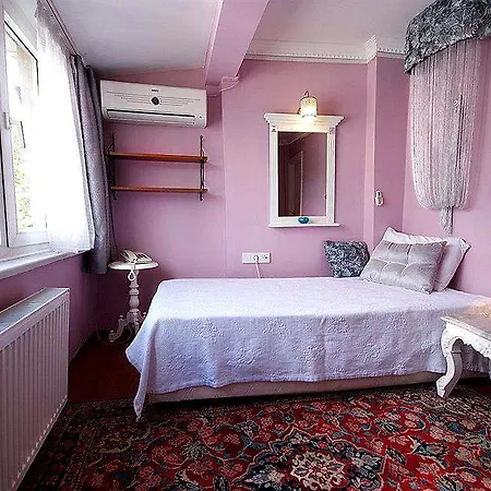 Modern Sultan Hotel